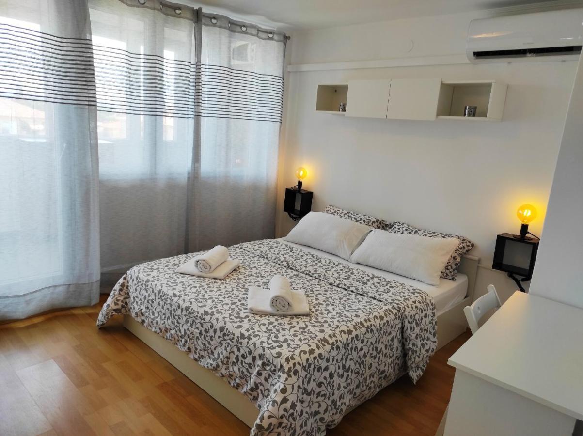 Apartment Leone *